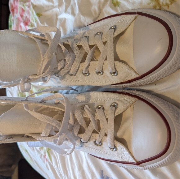 Converse Other - Unisex converse all star!!!